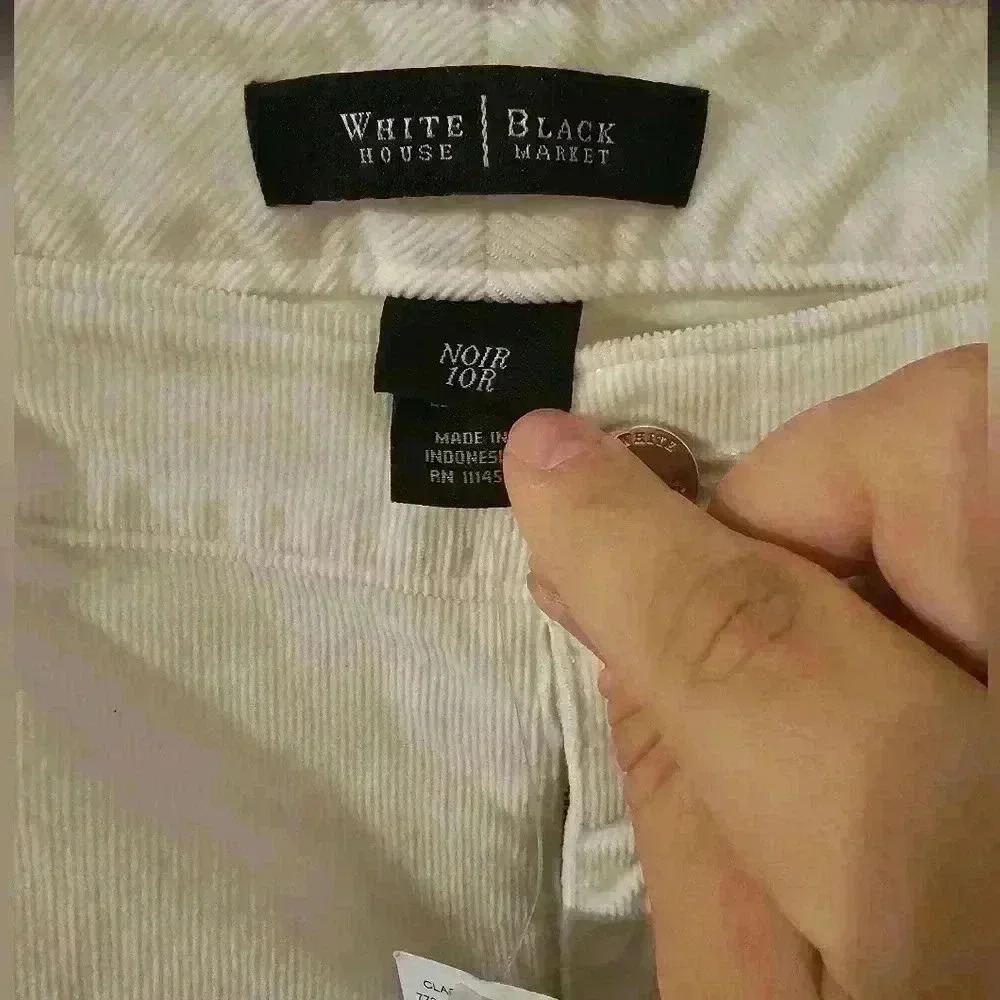 White House Black Market NWT Womens Corduroy Noir Jeans Size 10R - Picture 3 of 5